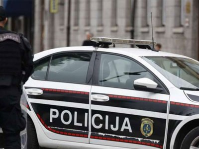 U sudaru dva vozila na području Hadžića teško povrijeđena žena