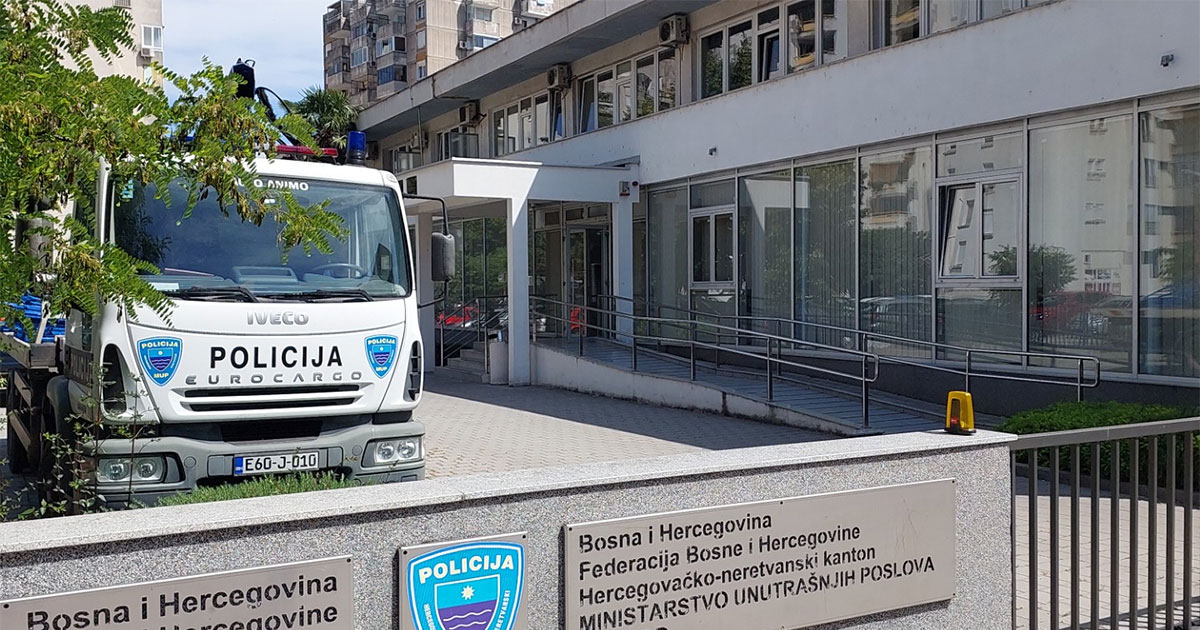 Iz Konzuma u Mostaru muškarac ukrao kasu