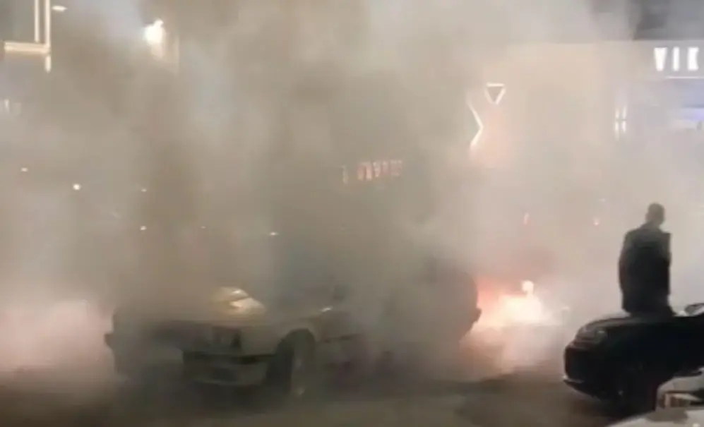 "Palili gume" na svadbi u Posušju!